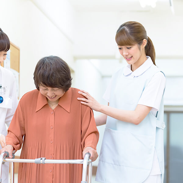 理学療法士と患者さま イメージ